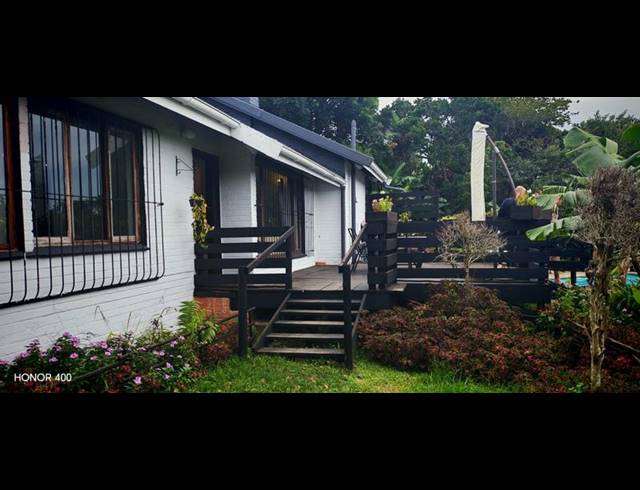 4 BEDROOM HOUSE FOR SALE IN UVONGO